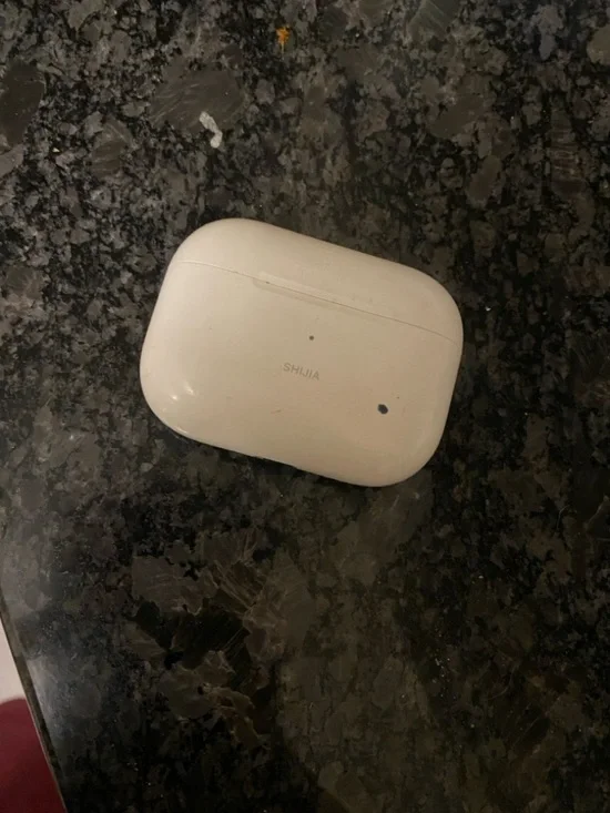 SHIJIA White Wireless Earbud Charging Case - Picture 2 of 5